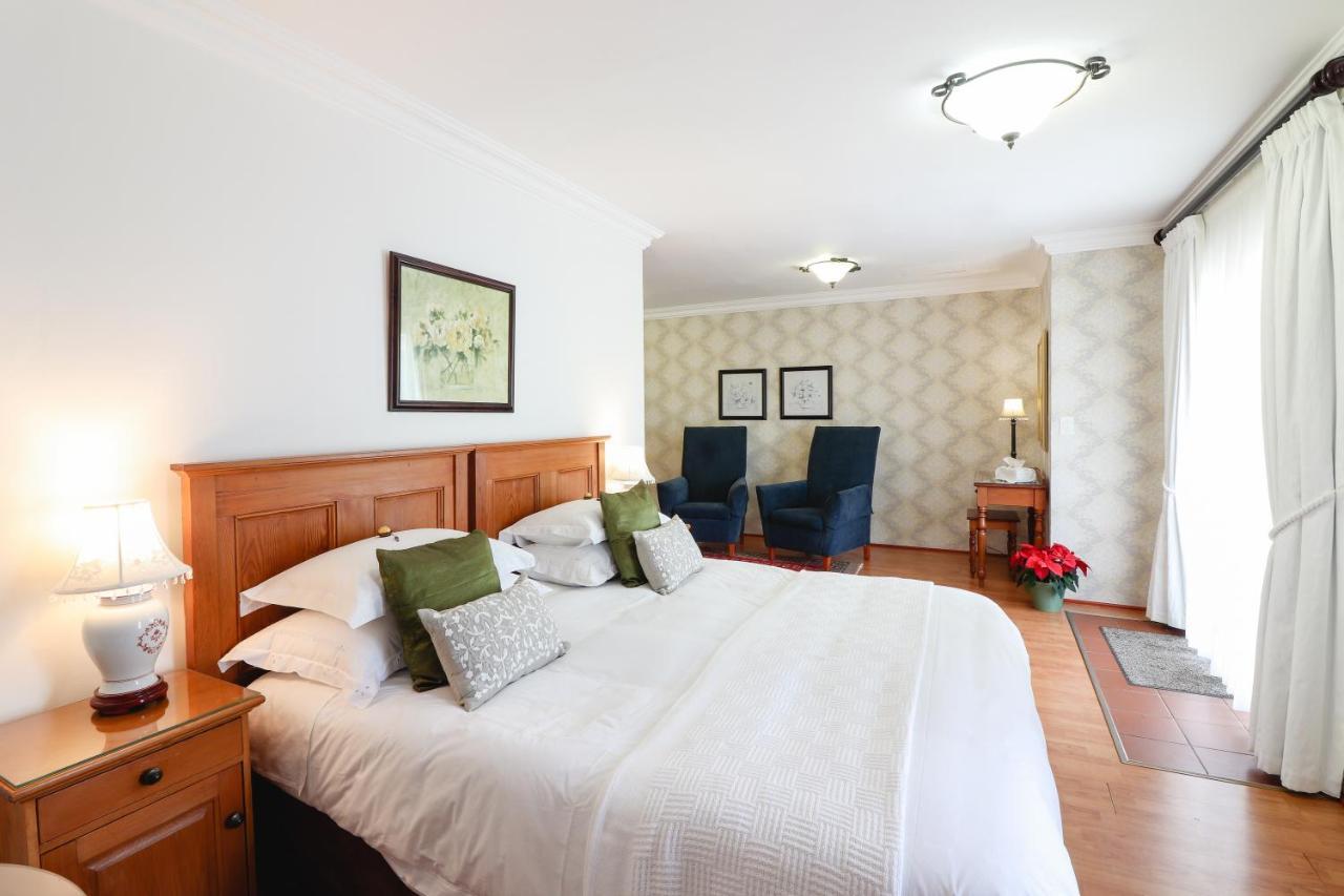 A Tuscan Villa Guest House Фиш Хук Екстериор снимка