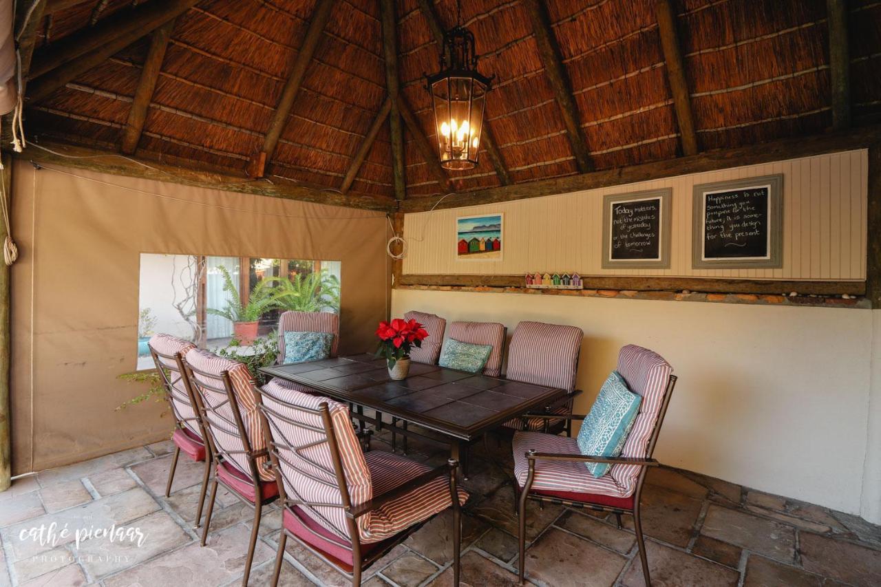 A Tuscan Villa Guest House Фиш Хук Екстериор снимка