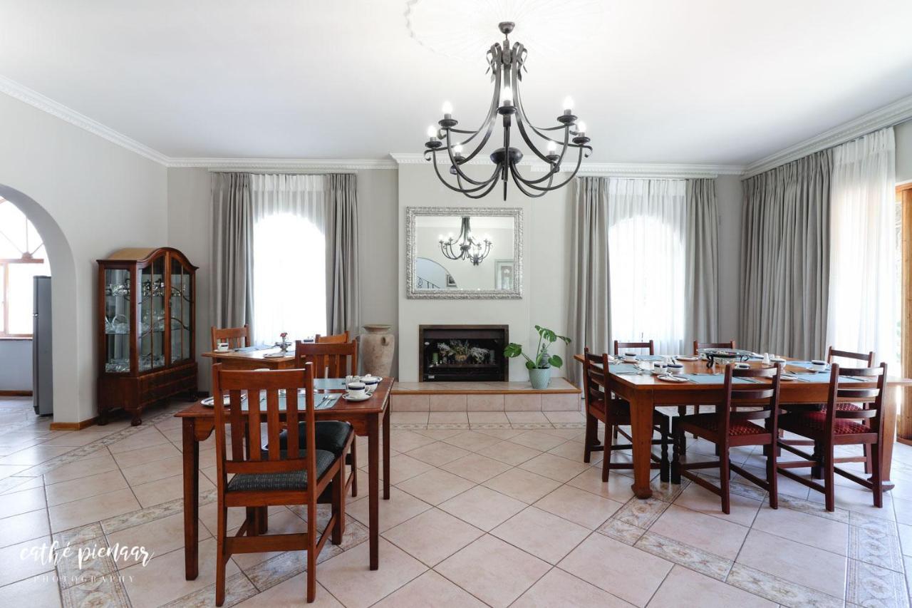 A Tuscan Villa Guest House Фиш Хук Екстериор снимка