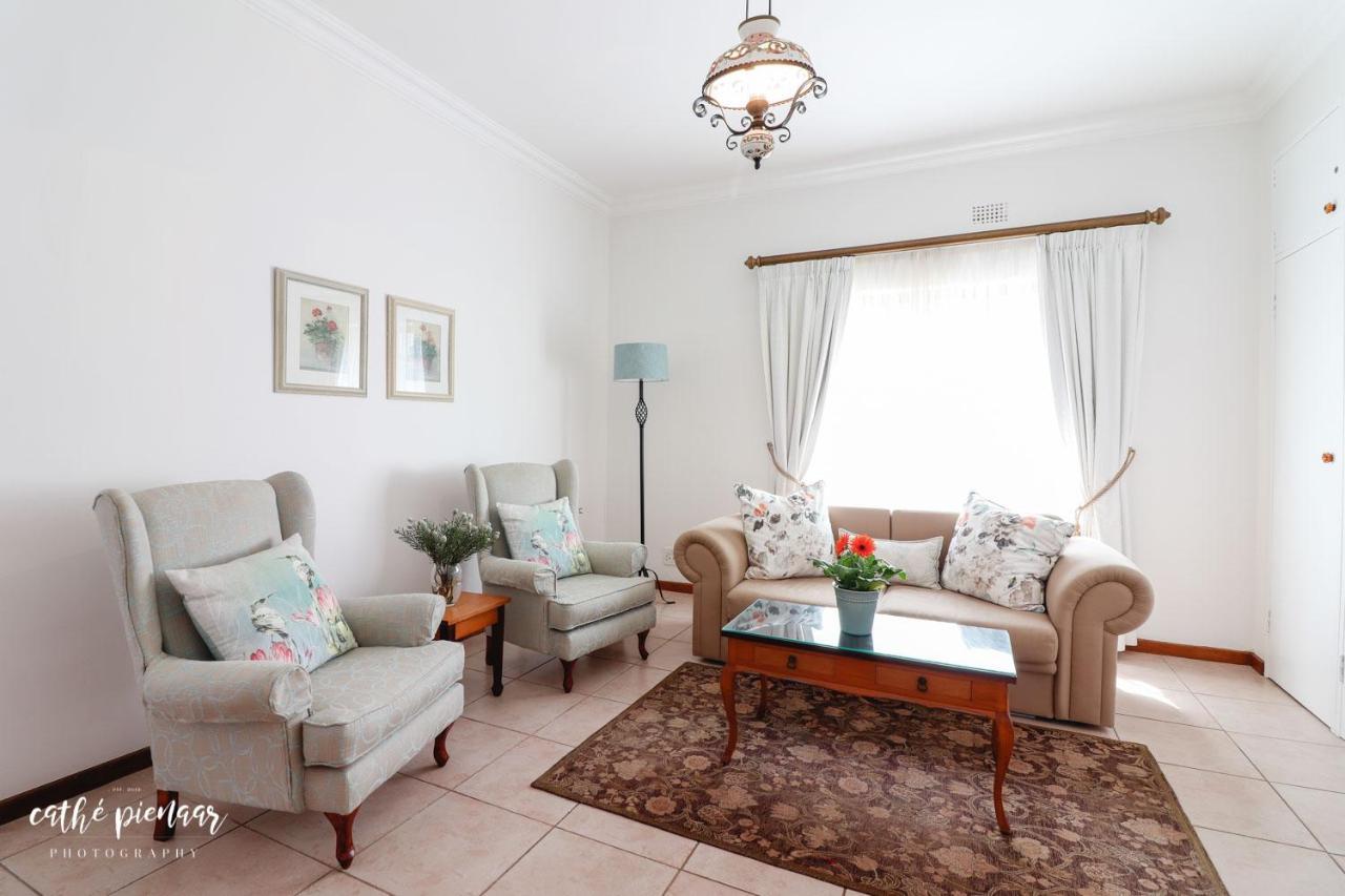 A Tuscan Villa Guest House Фиш Хук Екстериор снимка