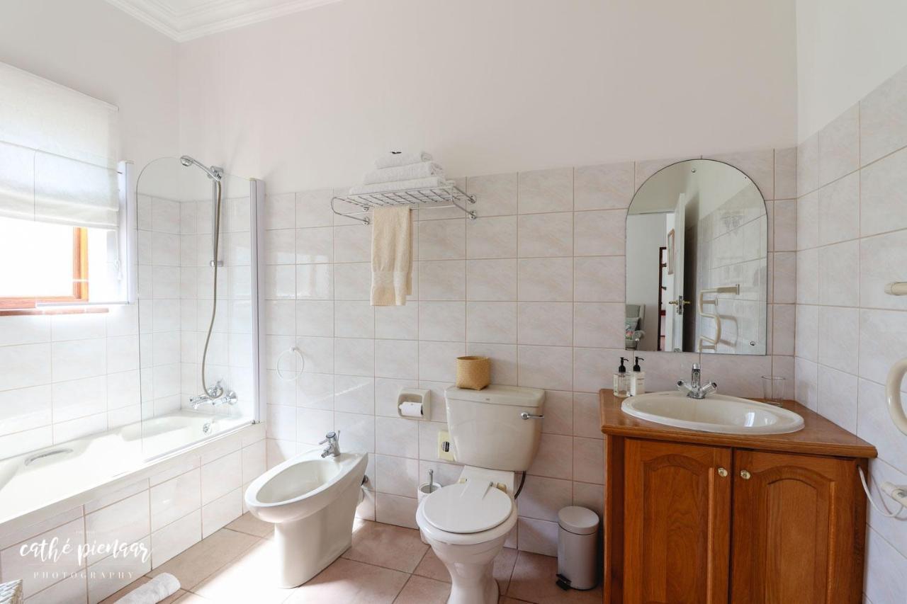 A Tuscan Villa Guest House Фиш Хук Екстериор снимка